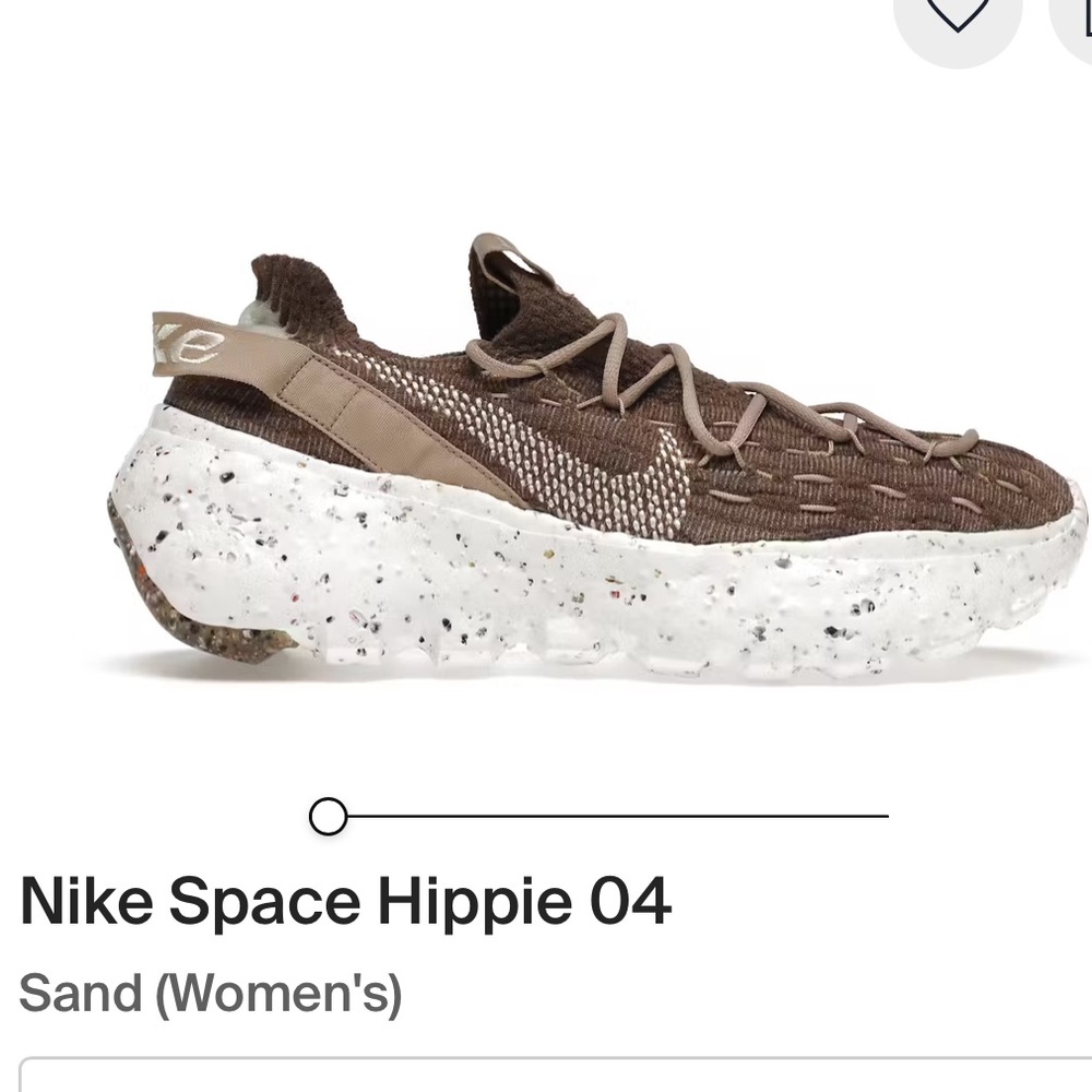 Women’s Nike Space Hippie 04